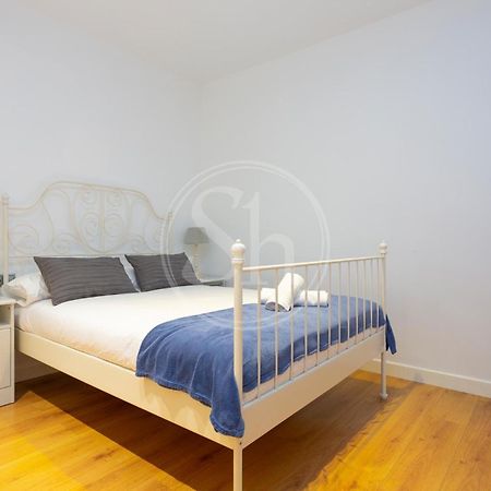 Bonito Apartamento Cerca De La Sagrada Familia Барселона Екстер'єр фото