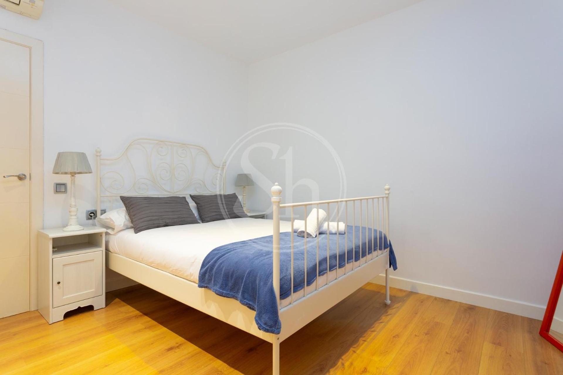 Bonito Apartamento Cerca De La Sagrada Familia Барселона Екстер'єр фото